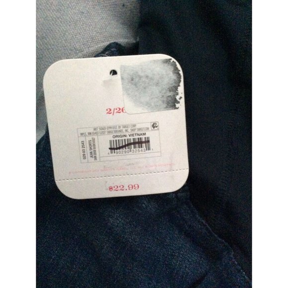 NWT, Isabel Maternity, Size 2, Blue Jean Short - Picture 4 of 5